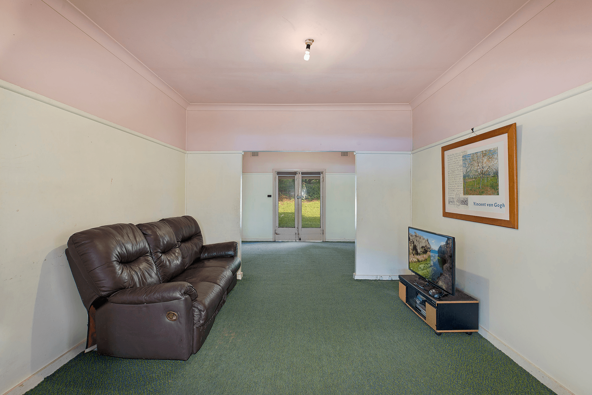 12 Parry Avenue, Terrigal, NSW 2260