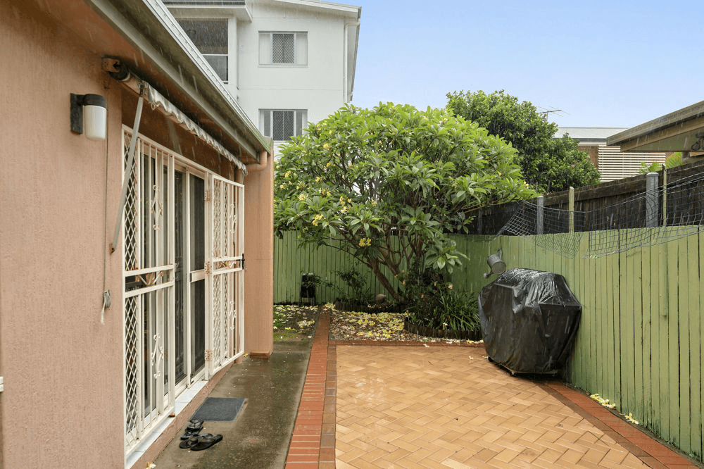 4/155 Pine Street, WYNNUM, QLD 4178