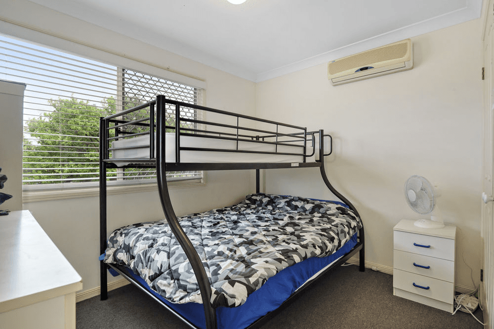 4/155 Pine Street, WYNNUM, QLD 4178