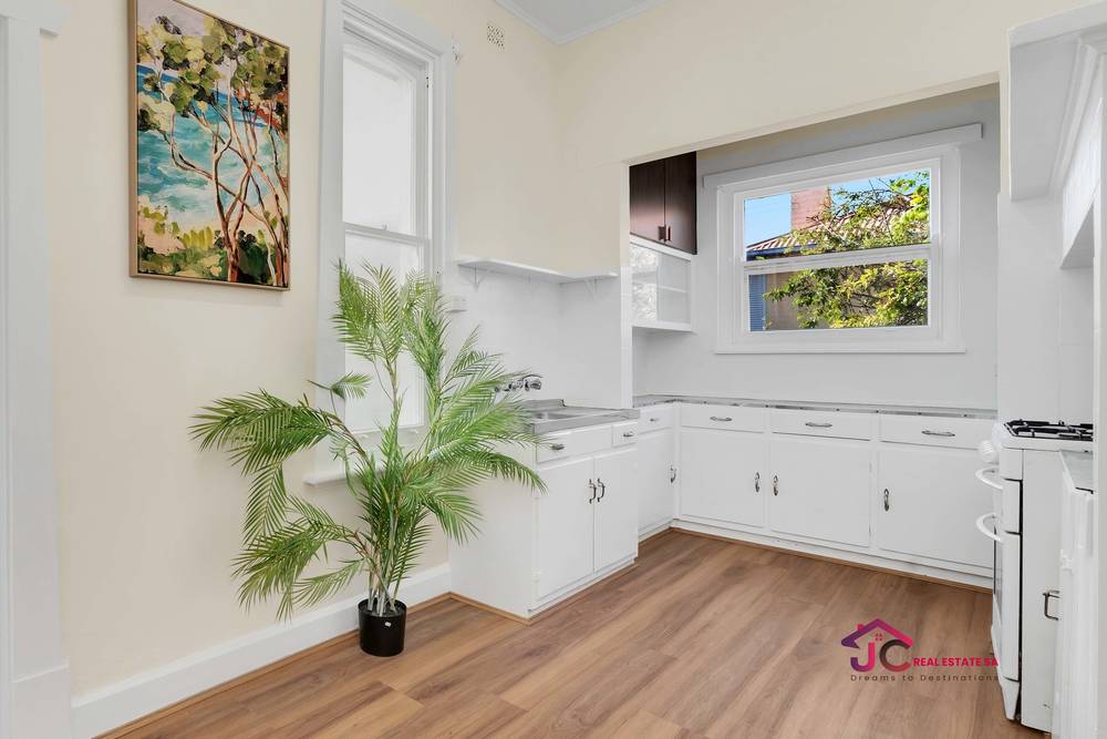 16 Linley Avenue, Prospect, SA 5082