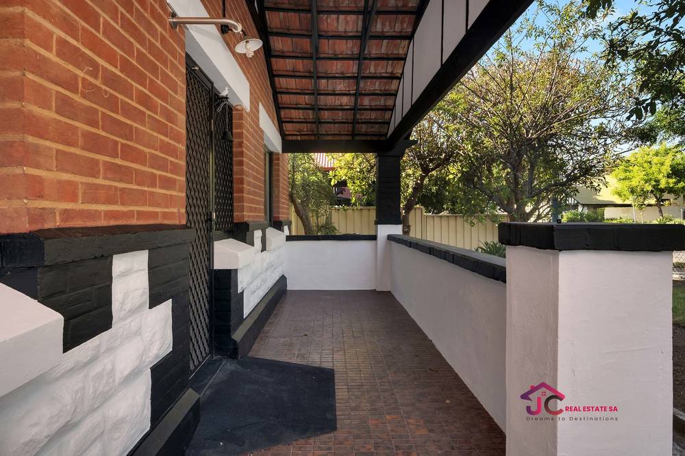 16 Linley Avenue, Prospect, SA 5082