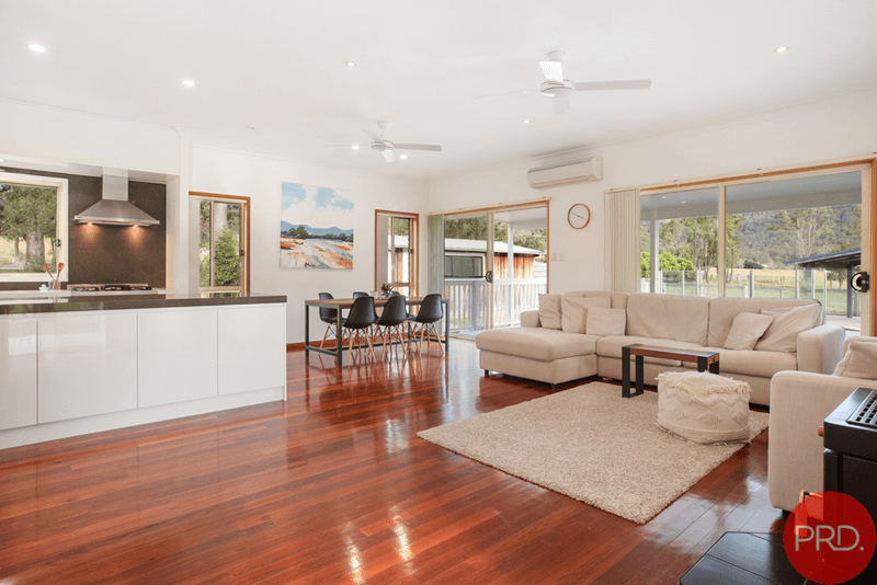 304 Whitings Lane, QUORROBOLONG, NSW 2325