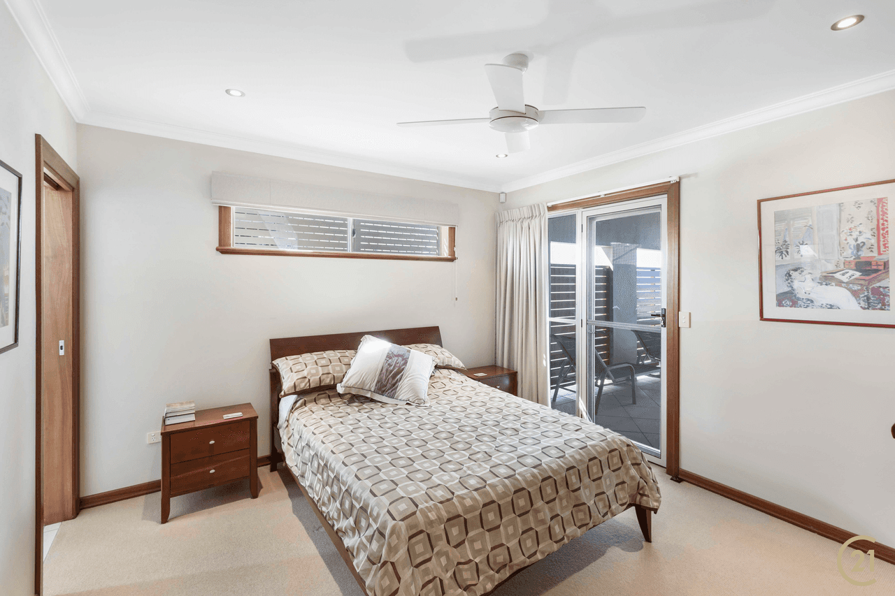 2/35 Tingira Crescent, Sunrise Beach, QLD 4567