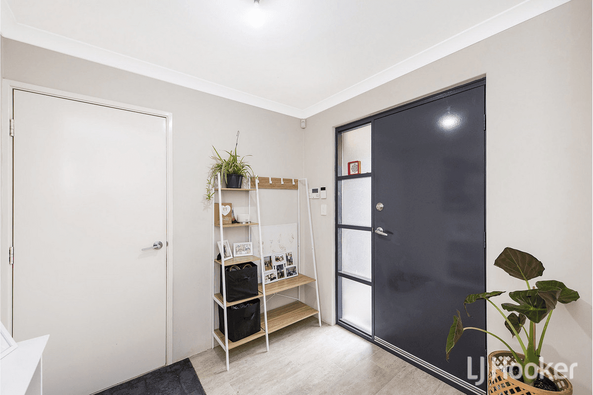 49  Marsdenia Road, HALLS HEAD, WA 6210