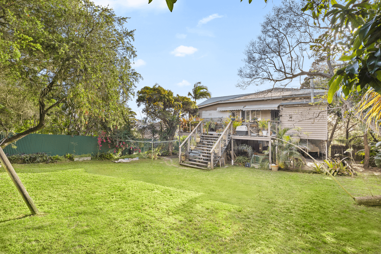 8-10 Boundary Road, CAMP HILL, QLD 4152
