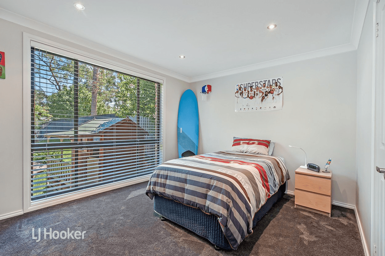 78 Carinda Drive, GLENHAVEN, NSW 2156