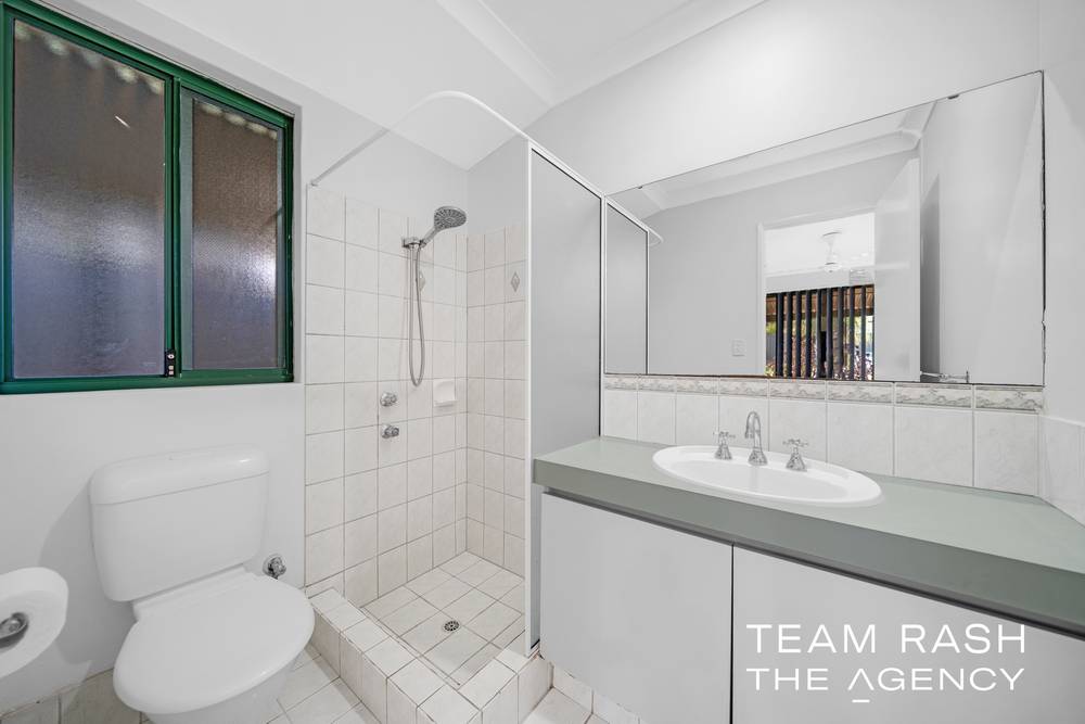 7 Tree Court, Banksia Grove, WA 6031