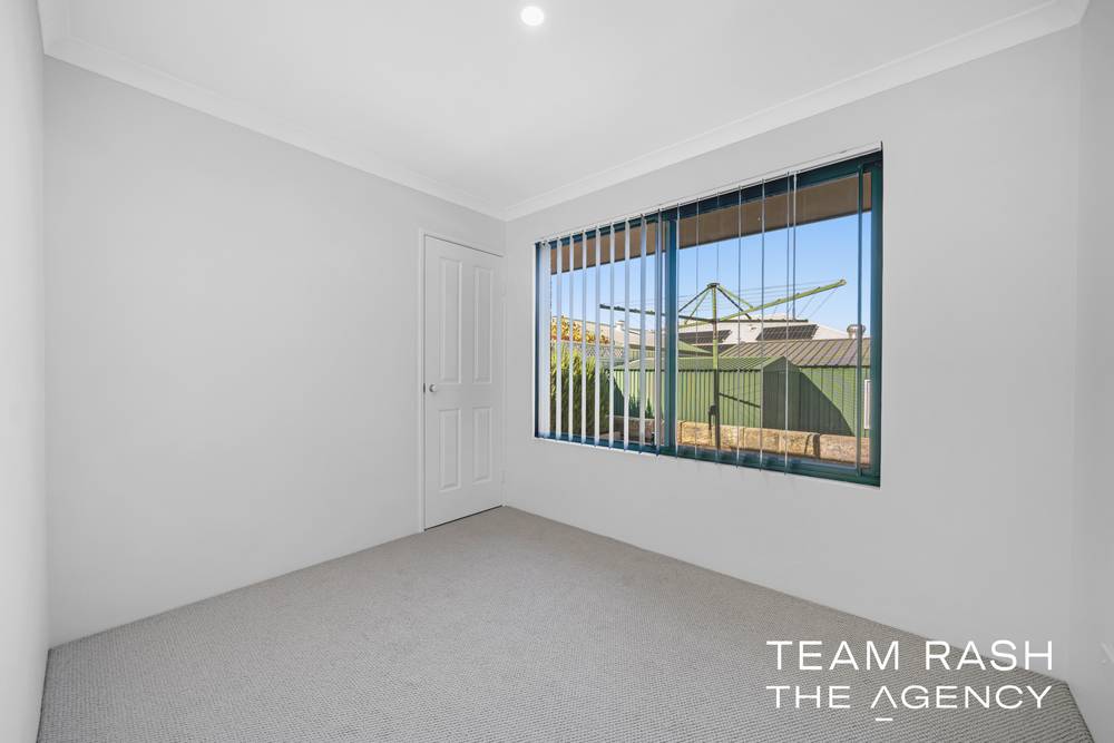 7 Tree Court, Banksia Grove, WA 6031