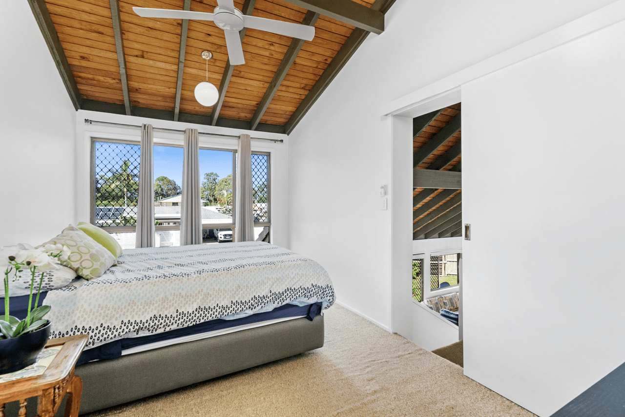 2/2 Blue Waters Crescent, TWEED HEADS WEST, NSW 2485