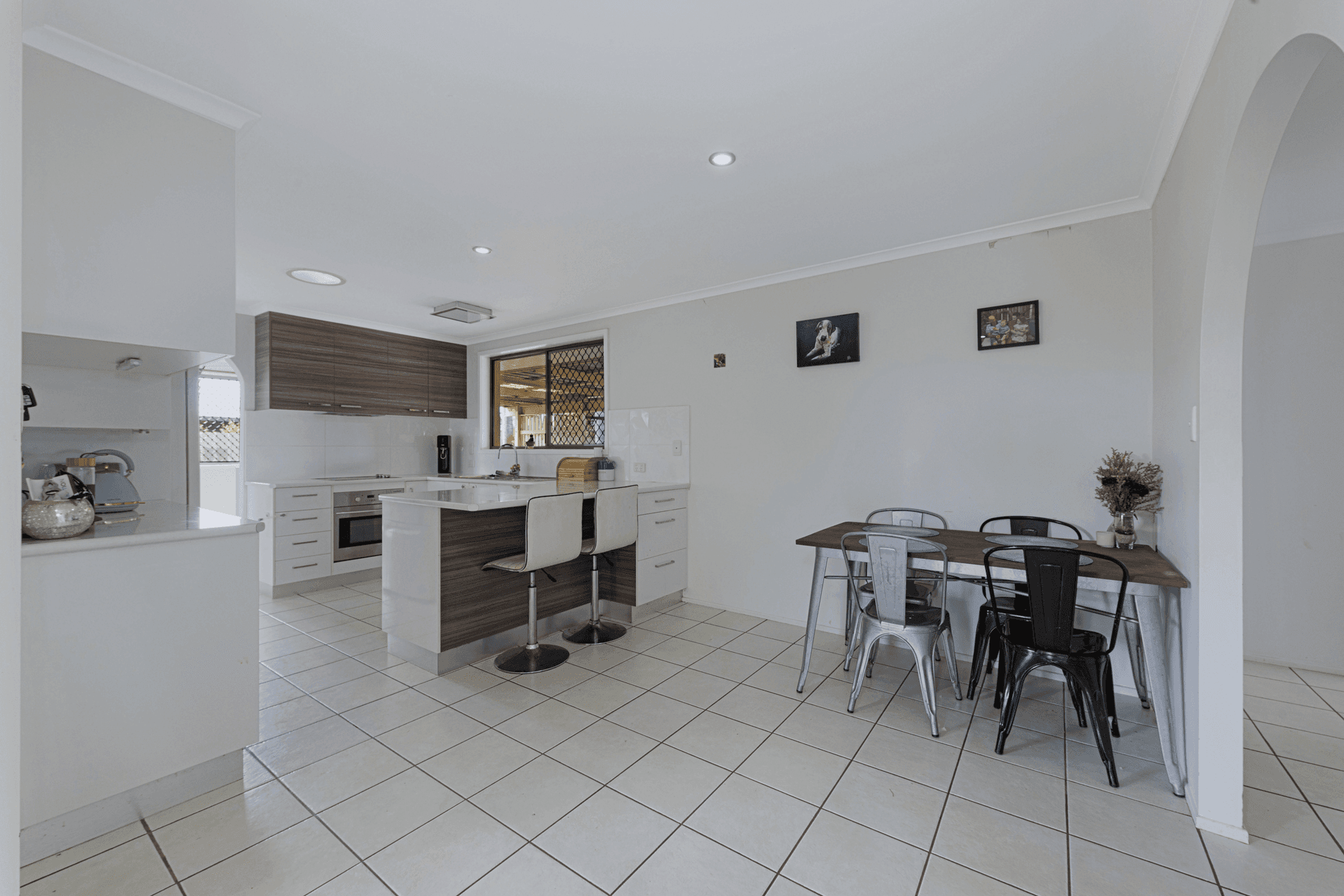 6 East Pkt, Avenell Heights, QLD 4670