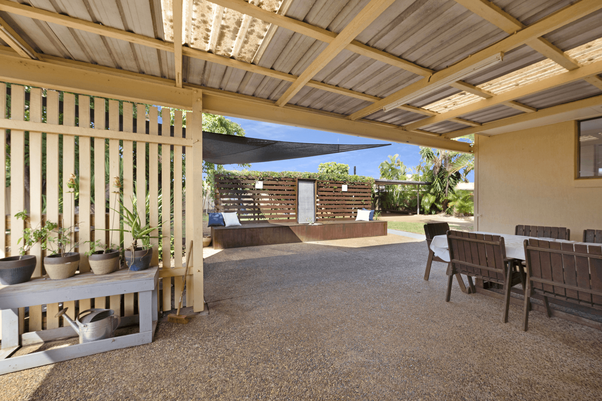 6 East Pkt, Avenell Heights, QLD 4670