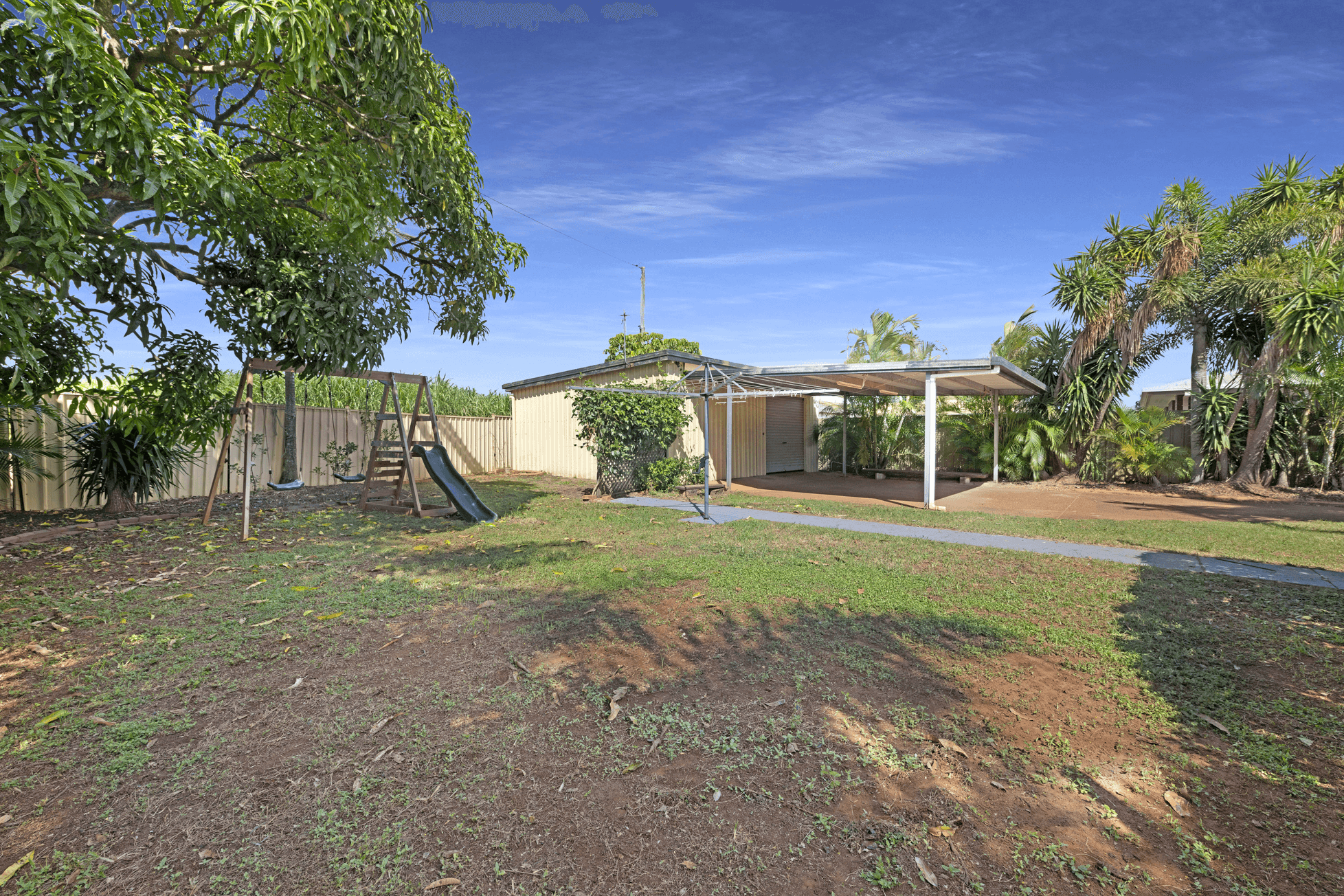 6 East Pkt, Avenell Heights, QLD 4670