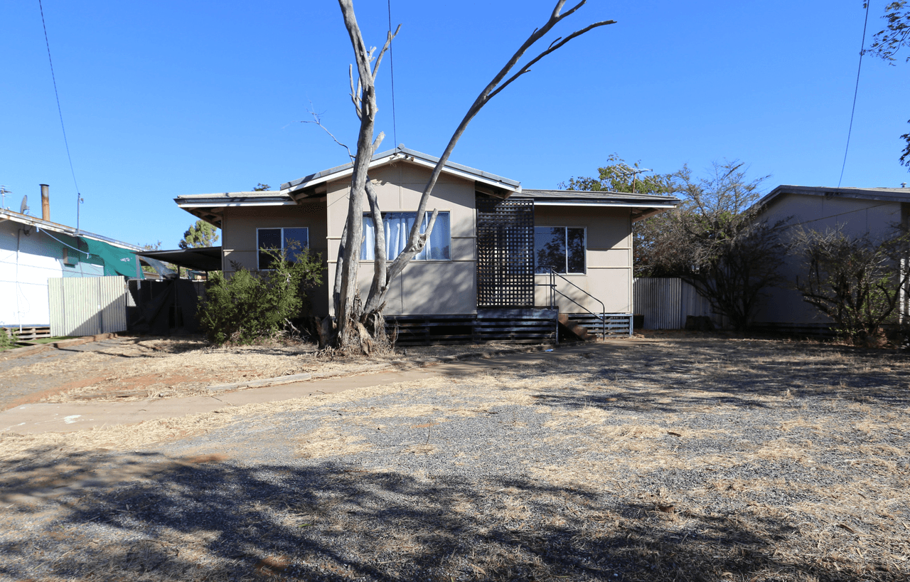 22 New Clayton St, KAMBALDA EAST, WA 6442