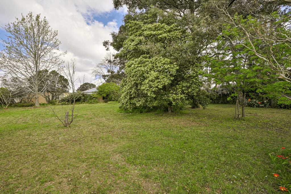 31 Pitt Street, TAHMOOR, NSW 2573