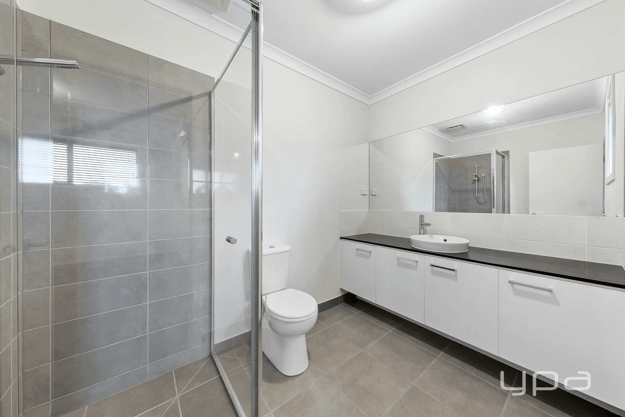 15 Chedgey Drive, ST ALBANS, VIC 3021