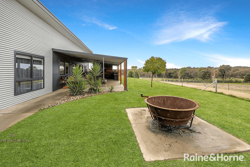 37 Goldview Close, YOUNG, NSW 2594