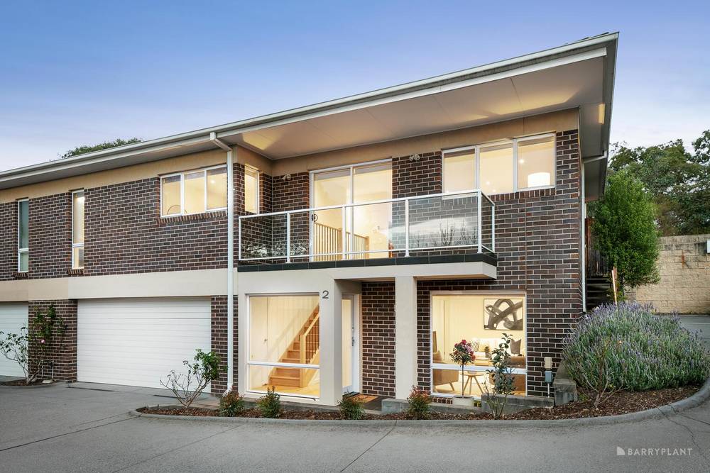 2/1 Nartanda Court, DONCASTER EAST, VIC 3109