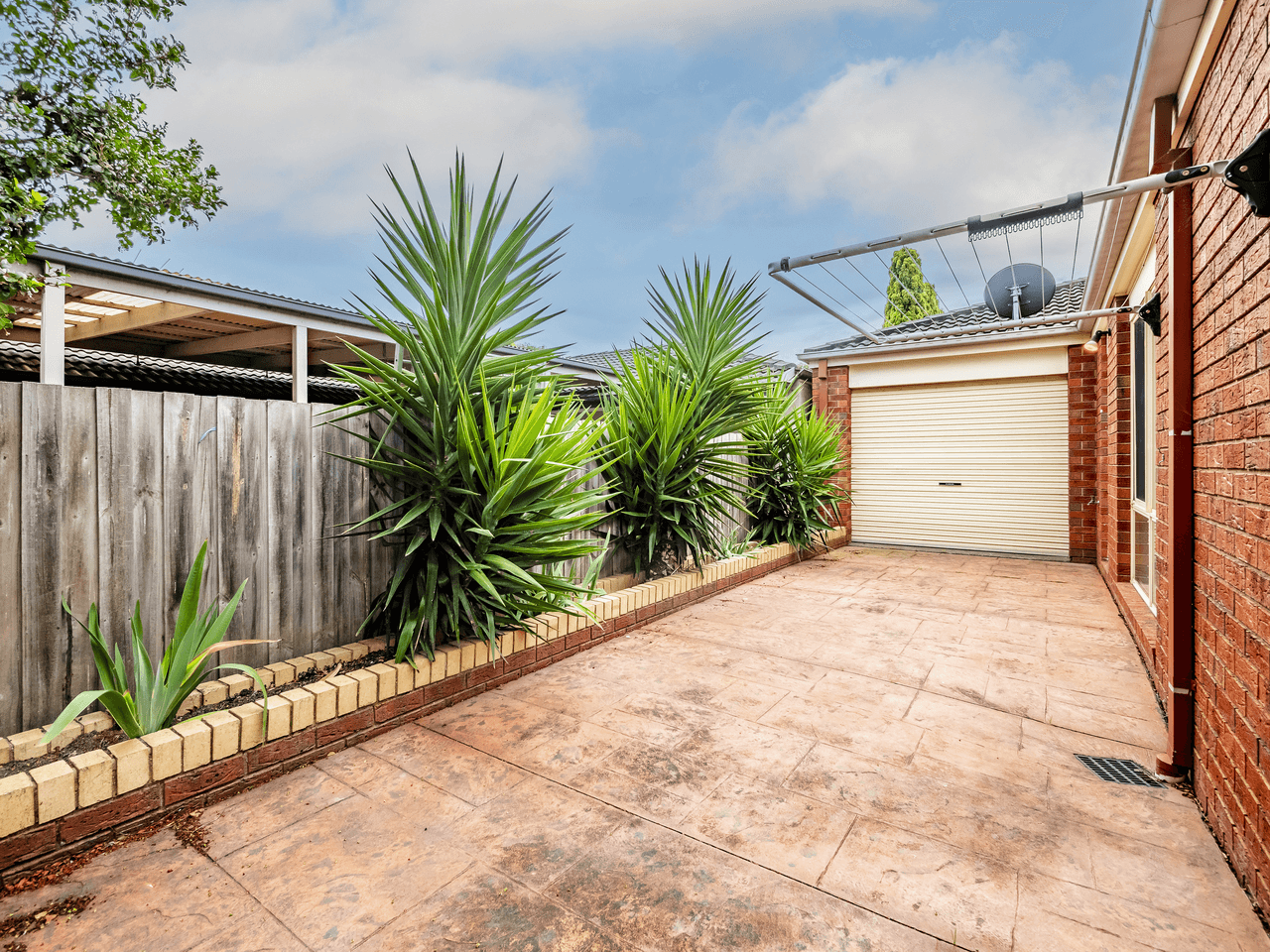 13 Ovata Place, CRANBOURNE WEST, VIC 3977