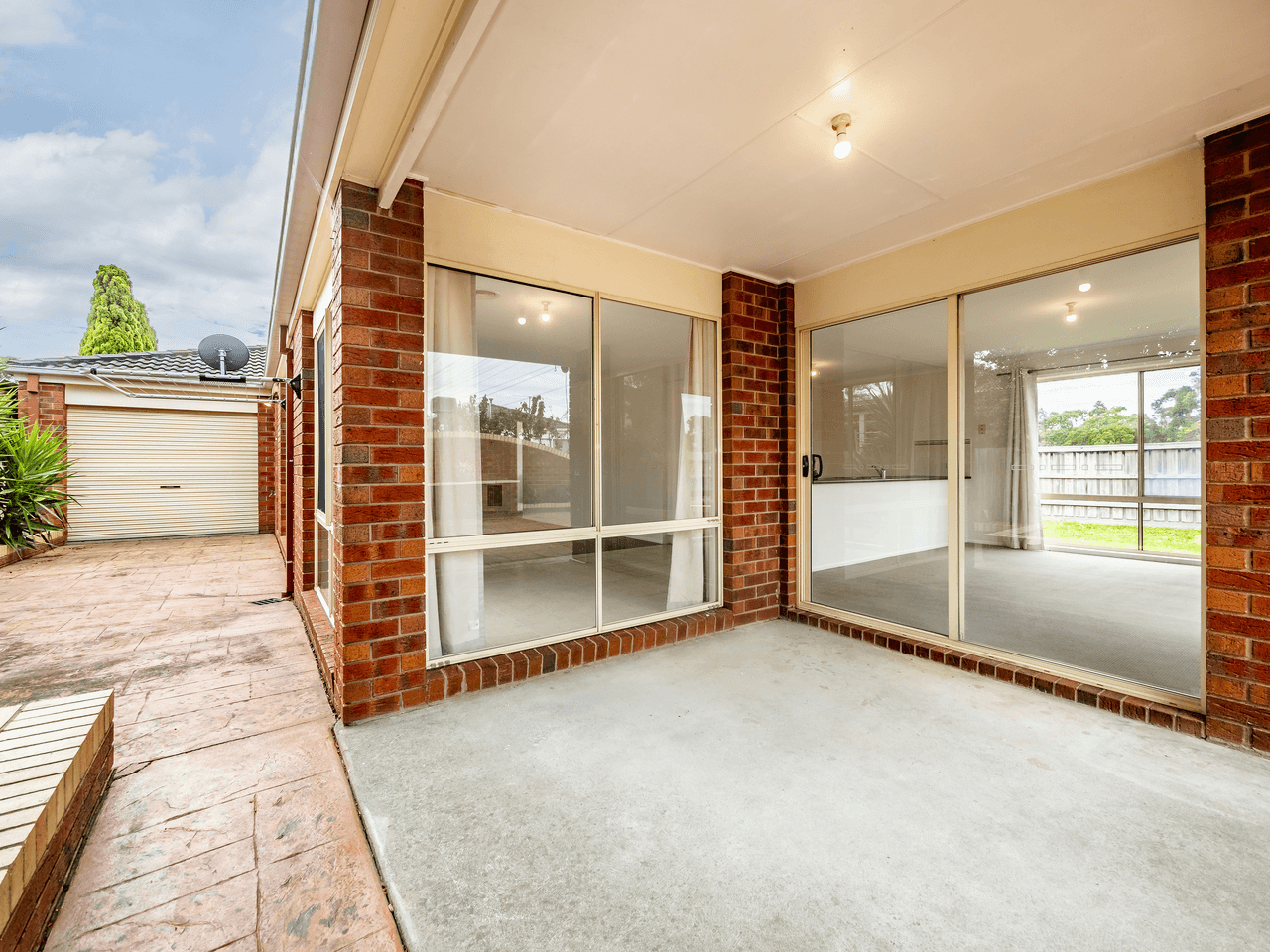 13 Ovata Place, CRANBOURNE WEST, VIC 3977