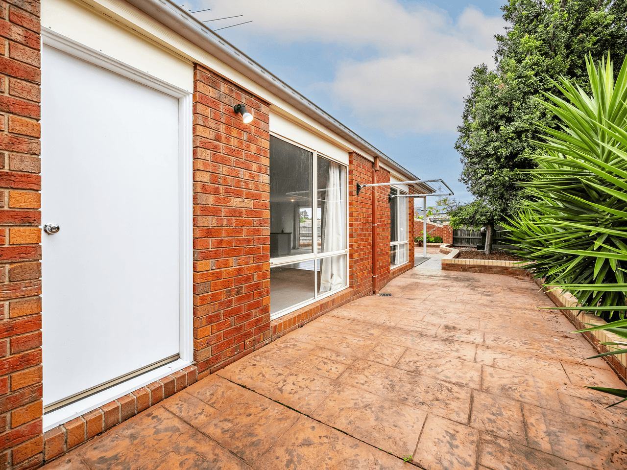 13 Ovata Place, CRANBOURNE WEST, VIC 3977