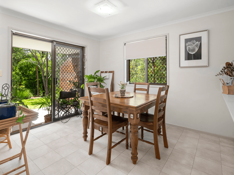 24 Calliandra Place, MOUNT GRAVATT EAST, QLD 4122