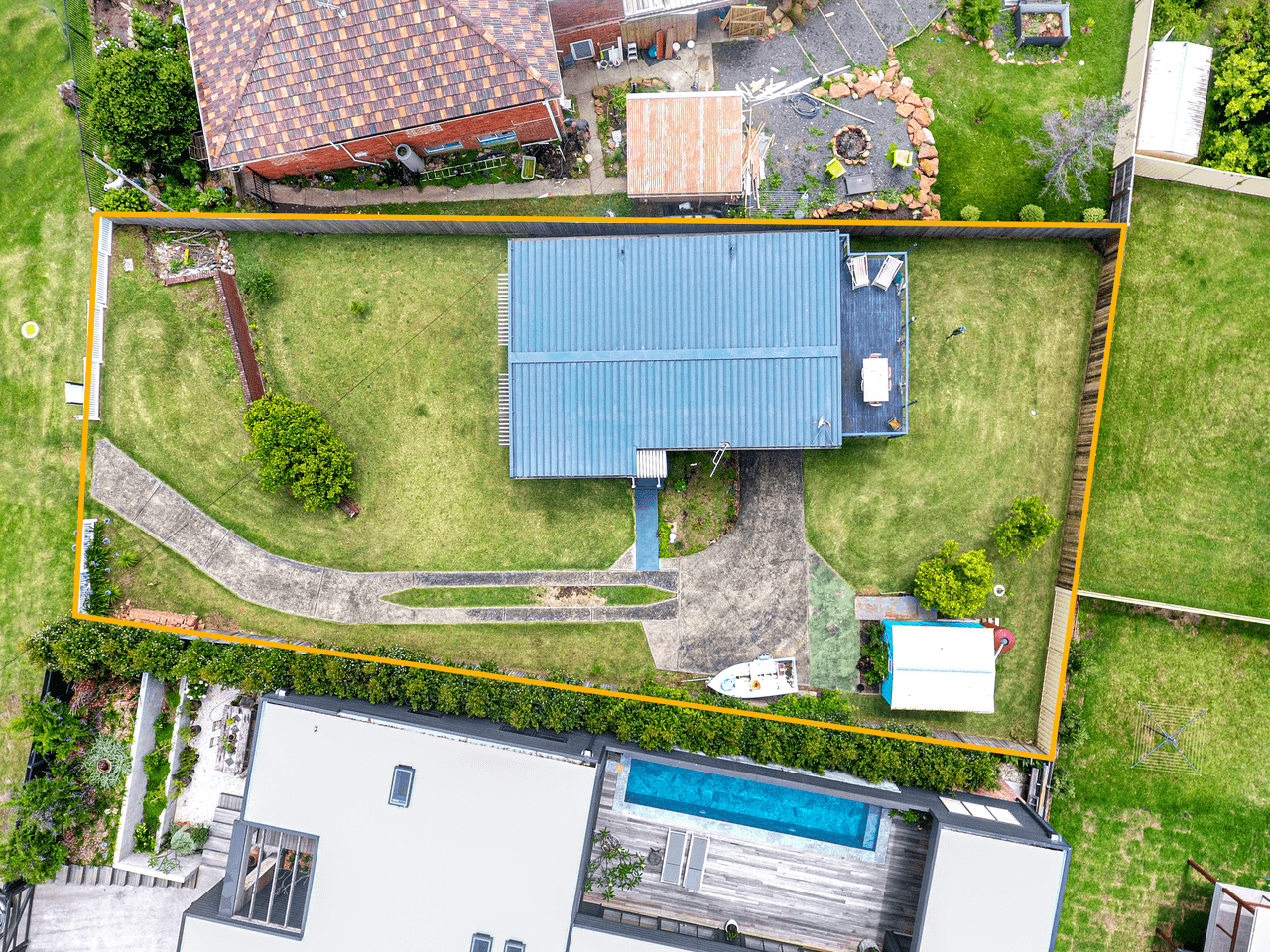 42 Kurrajong Crescent, CONJOLA PARK, NSW 2539