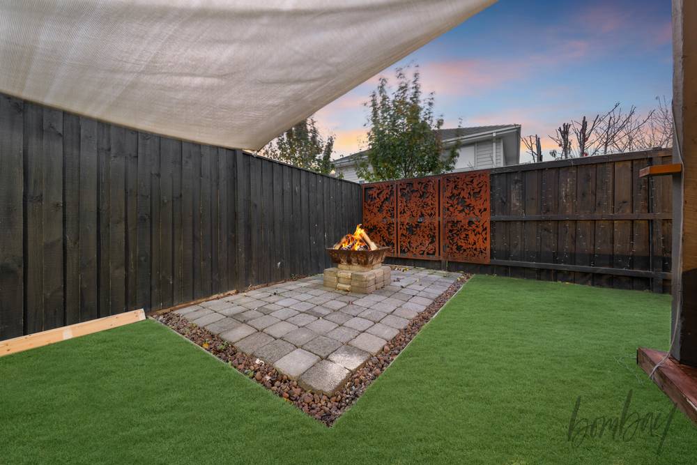22 Thornbury Street, DONNYBROOK, VIC 3064