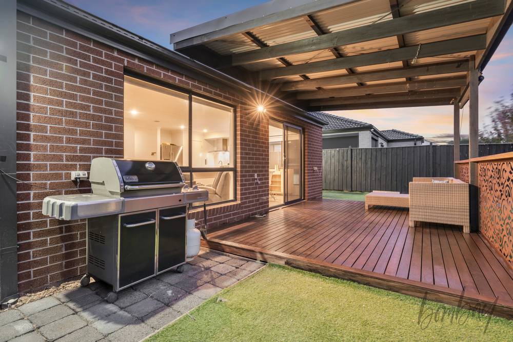 22 Thornbury Street, DONNYBROOK, VIC 3064