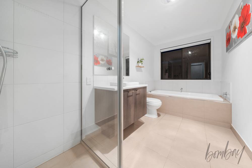 22 Thornbury Street, DONNYBROOK, VIC 3064