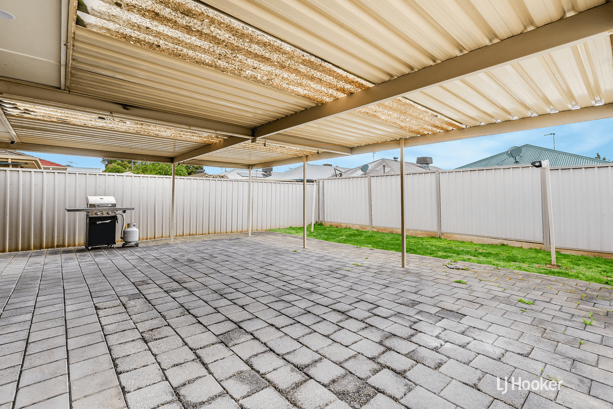 7 Needlewood Court, CRAIGMORE, SA 5114