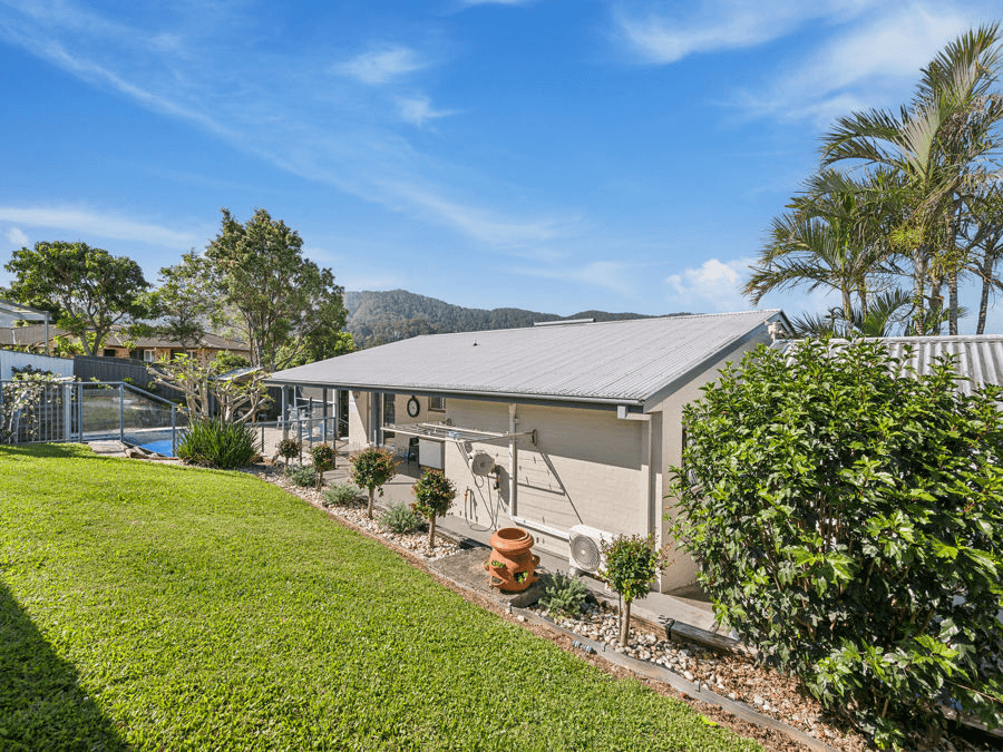 13 Woodland Hill Drive, COFFS HARBOUR, NSW 2450