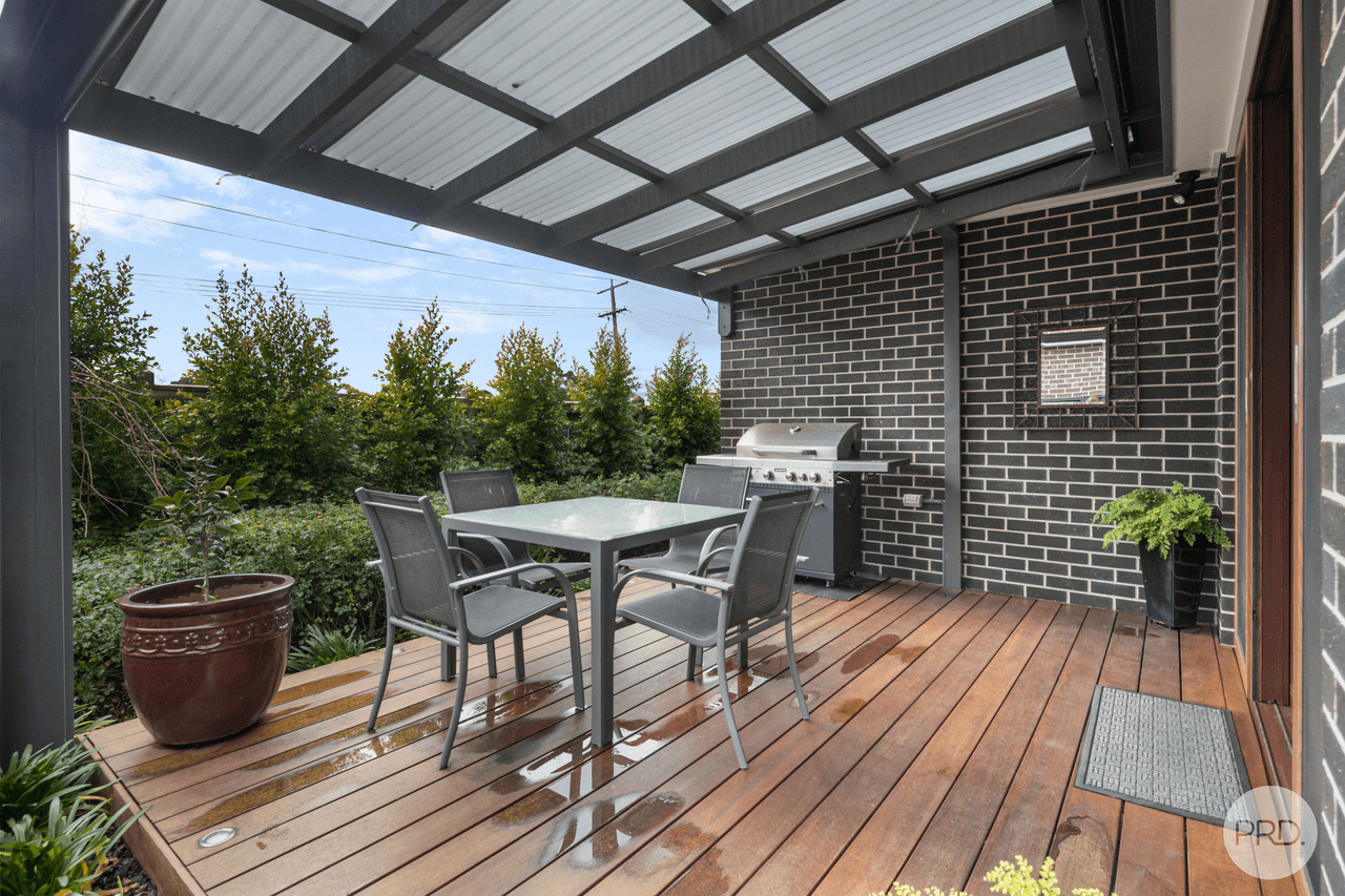 52 Cinnamon Drive, LAKE GARDENS, VIC 3355