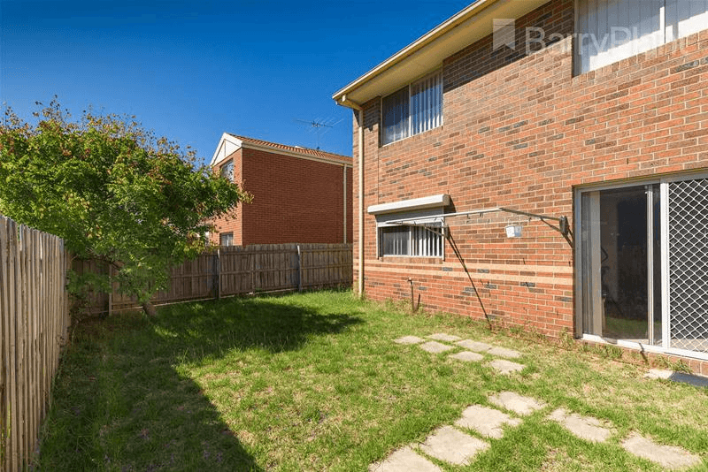 2/36-40 Hennessy Way, Dandenong North, VIC 3175