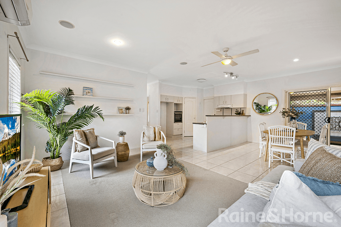 2 Glorious Court, NORTH LAKES, QLD 4509