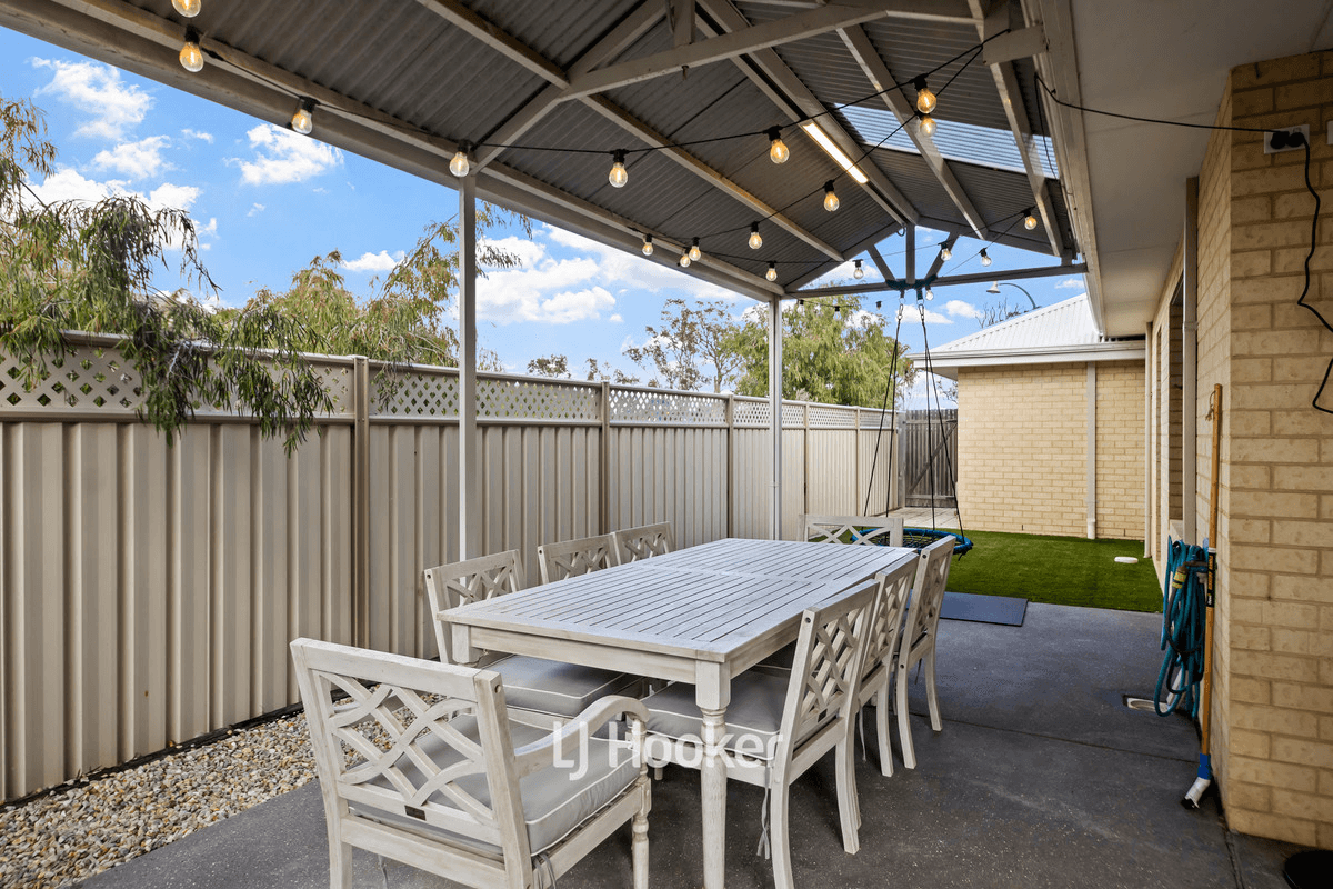 10 Virgo Brace, Australind, WA 6233