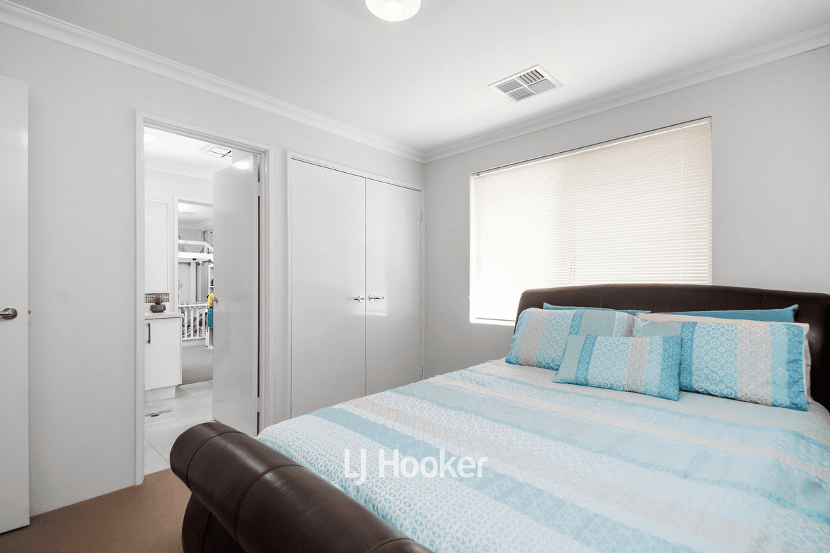 10 Virgo Brace, Australind, WA 6233