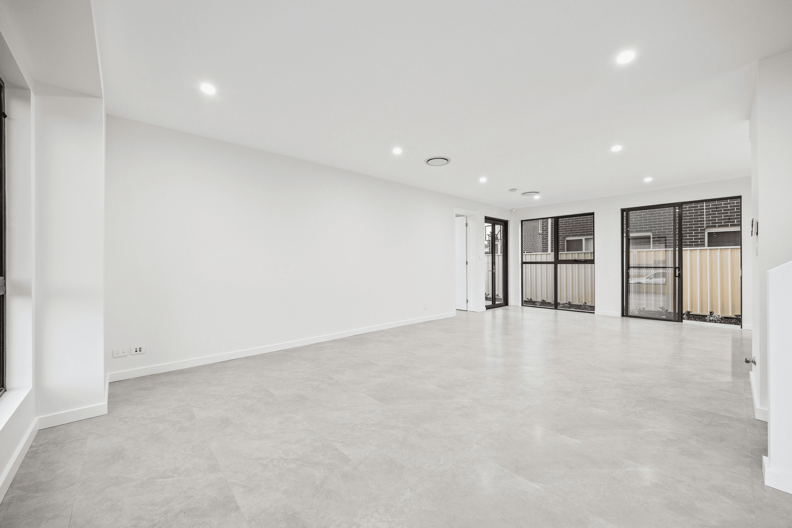 17b Domain Boulevarde, PRESTONS, NSW 2170