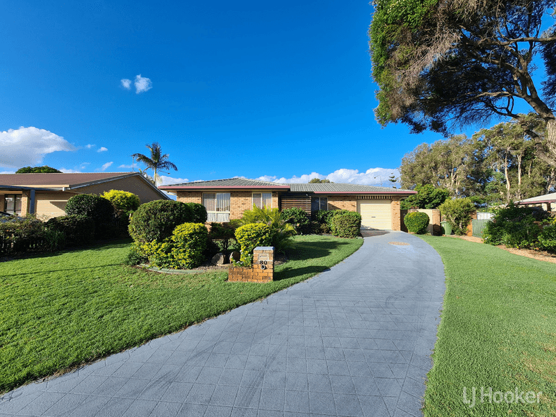 80 Phoenix Avenue, BONGAREE, QLD 4507