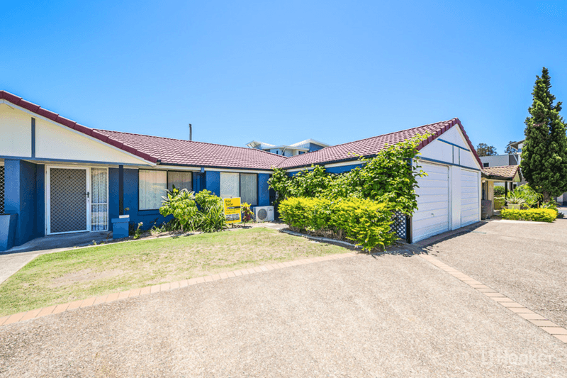 2 Seabreeze Court, Spinnaker Drive, SANDSTONE POINT, QLD 4511