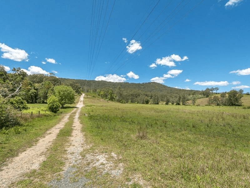 2558 Beaudesert-Nerang Road, BENOBBLE, QLD 4275