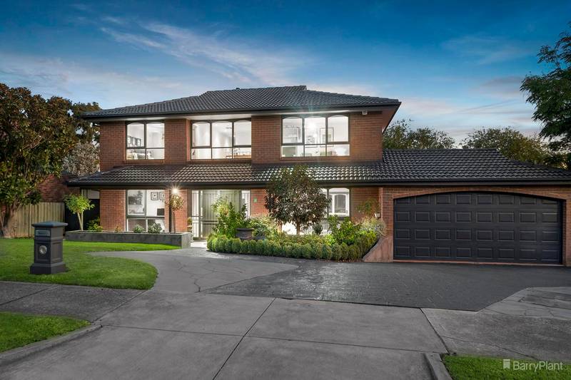 4 Pushkin Court, DONCASTER EAST, VIC 3109