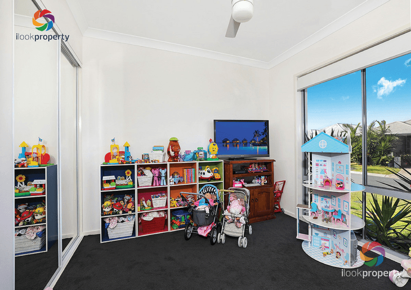 38 Ochre Crescent, CALOUNDRA WEST, QLD 4551