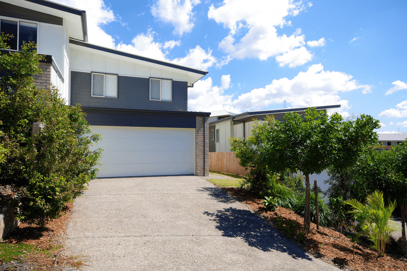 23 Oakwood Street, PIMPAMA, QLD 4209