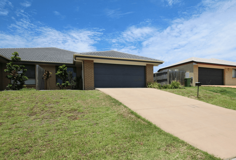 2/7 Kestrel Street, LOWOOD, QLD 4311