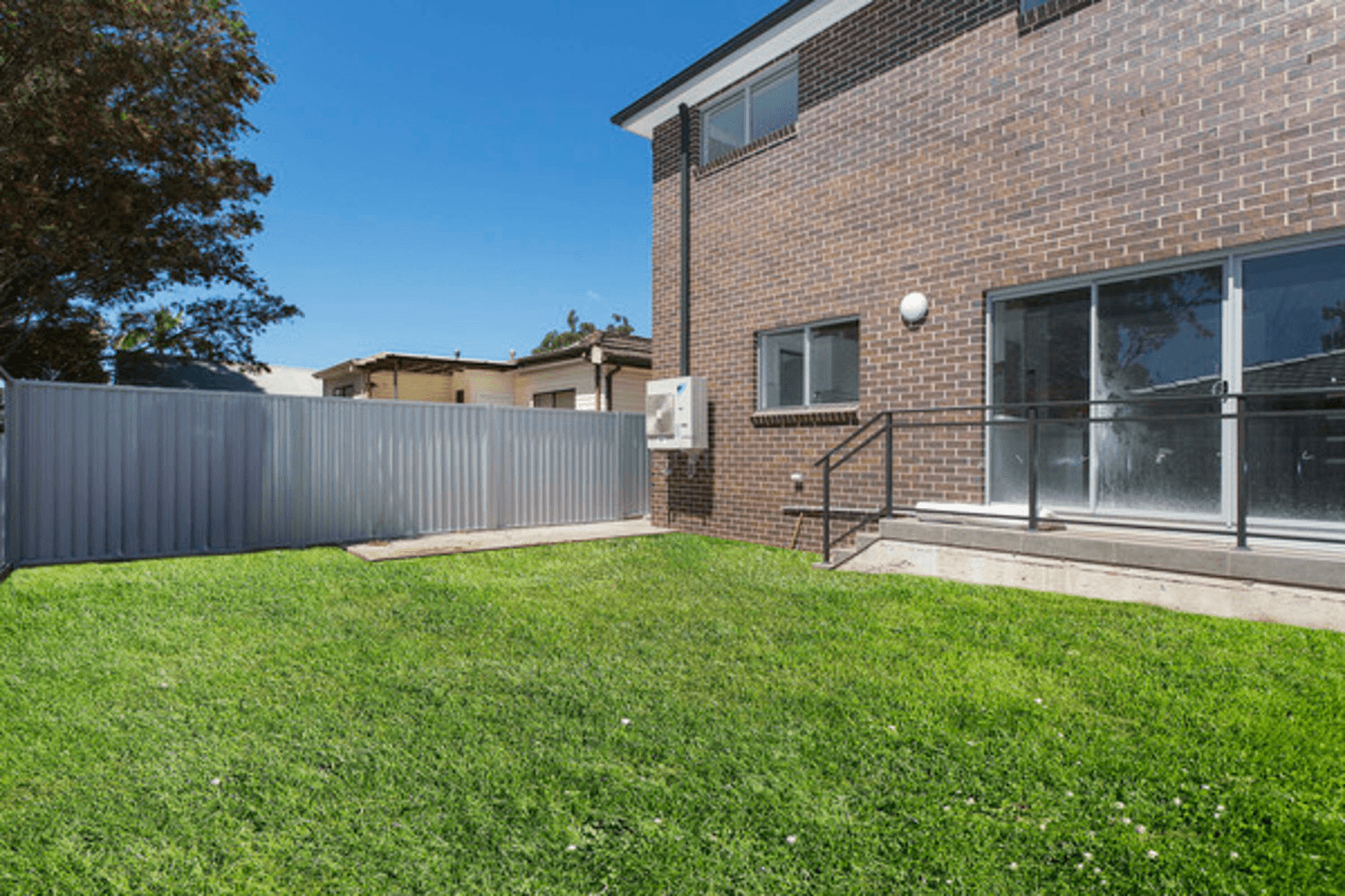 2/20 Meager Avenue, Padstow, NSW 2211