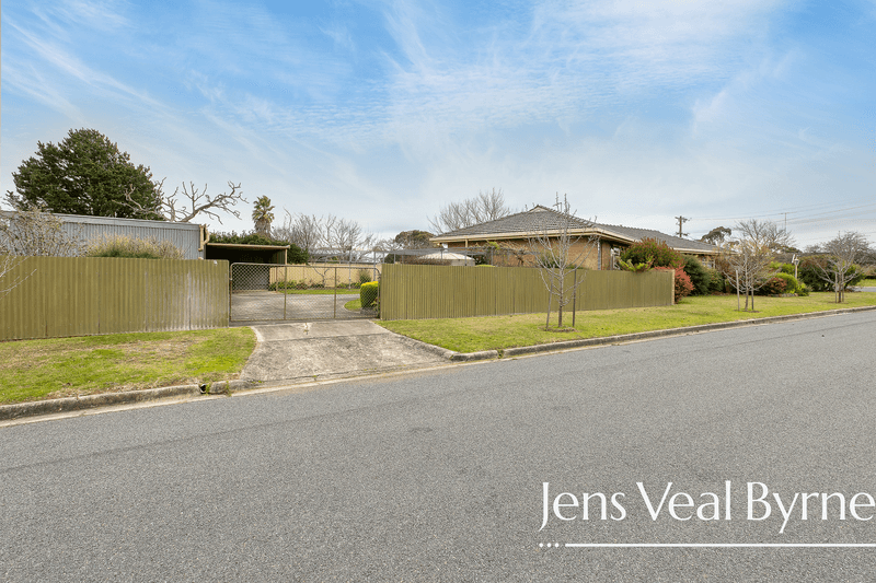 3 Cardwell Street, Alfredton, VIC 3350