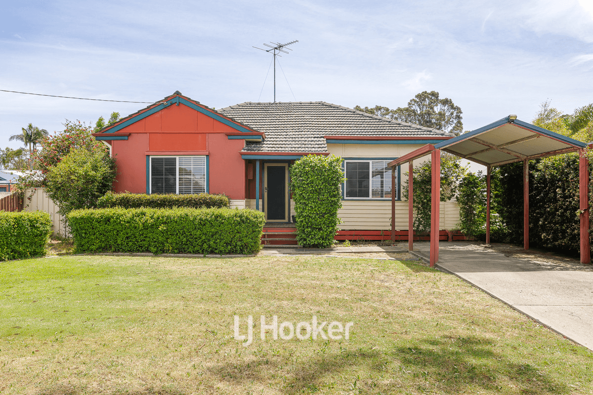 14 Frankel Street, Carey Park, WA 6230