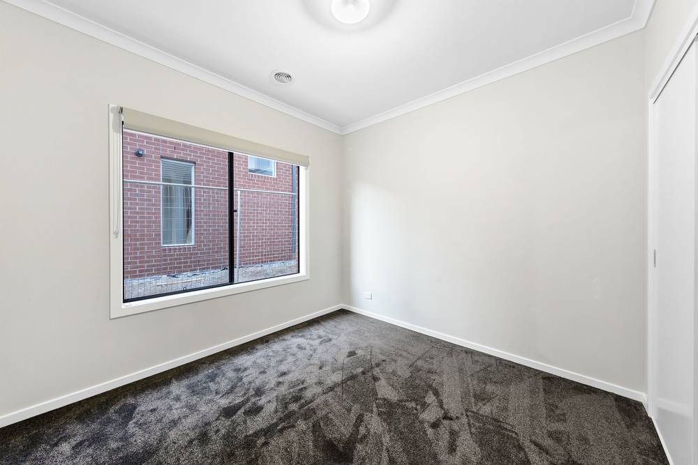 35 Emilia Circuit, Fraser Rise, VIC 3336