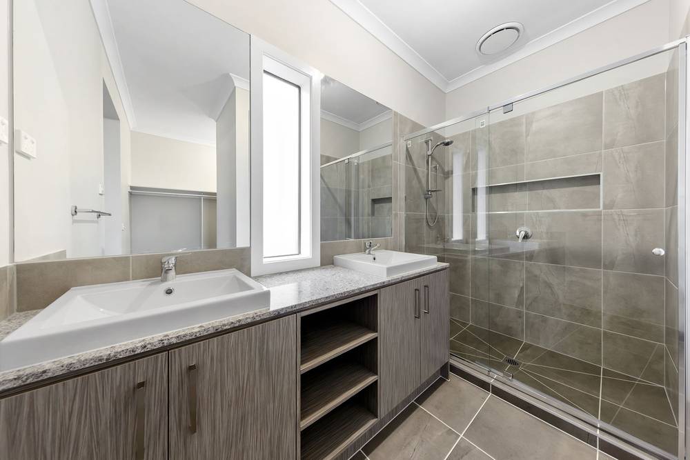 35 Emilia Circuit, Fraser Rise, VIC 3336