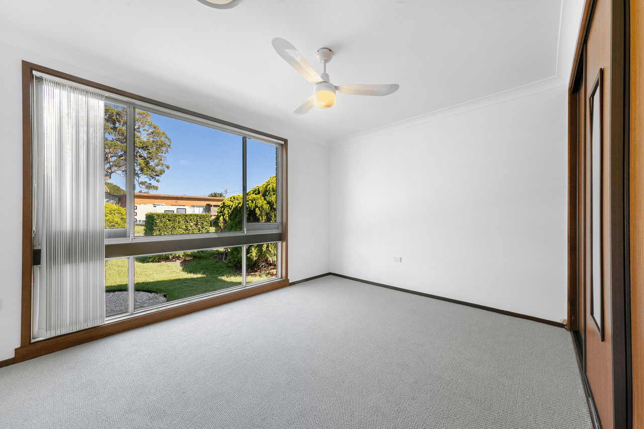 16 Kalani Street, BUDGEWOI, NSW 2262